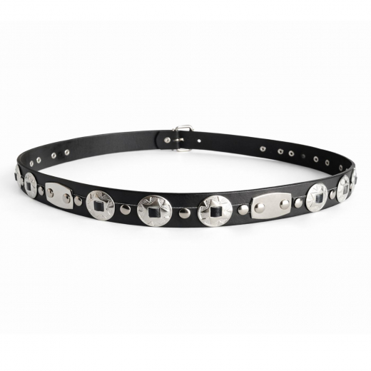 Ledergürtel mit Conchos & Blechplatten