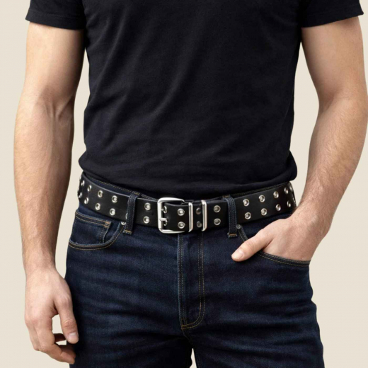 Ledergürtel mit Ösen – zweireihig