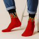 Lange Socken mit schwarz roten Flammen Motiv